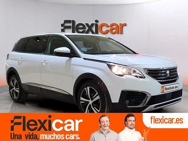 Usado Peugeot 5008 Allure 130 CV (95 kW) 2019 Blanco SUV