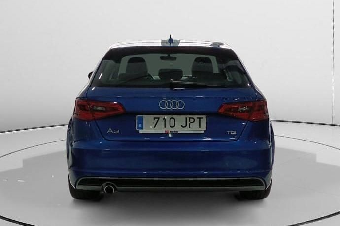 Usado Audi A3 Ambition 110 CV (80 kW) 2016