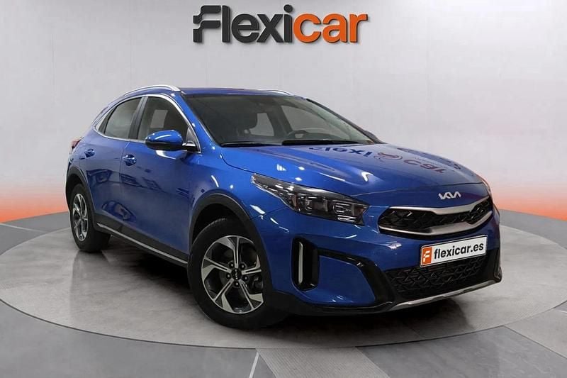 Azul Usado 2024 Kia XCeed 2 SUV | 16.590 € (Precio justo) - Imagen 1/4