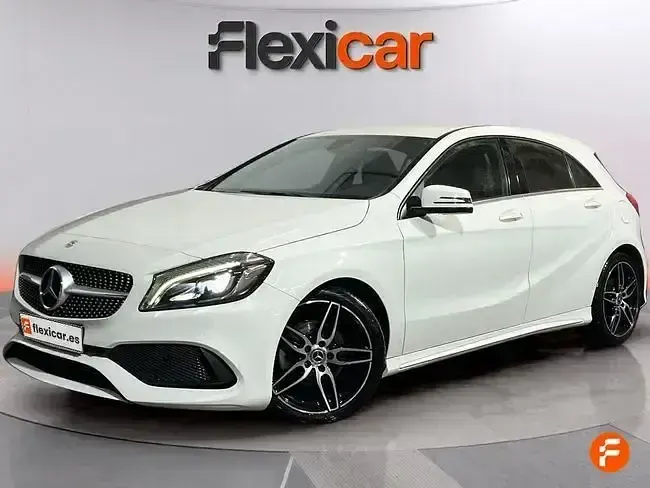 Begagnad Mercedes A200 136 HK (100 kW) 2018 Vit