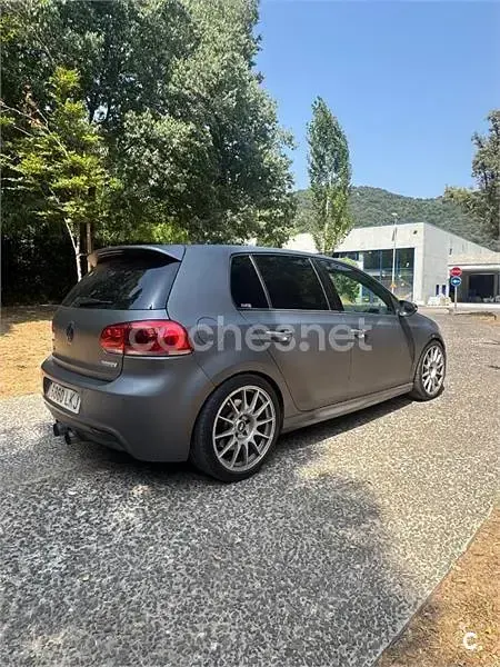 Usado VW Golf VII R 270 CV (198 kW) 2012 Gris / plata Berlina