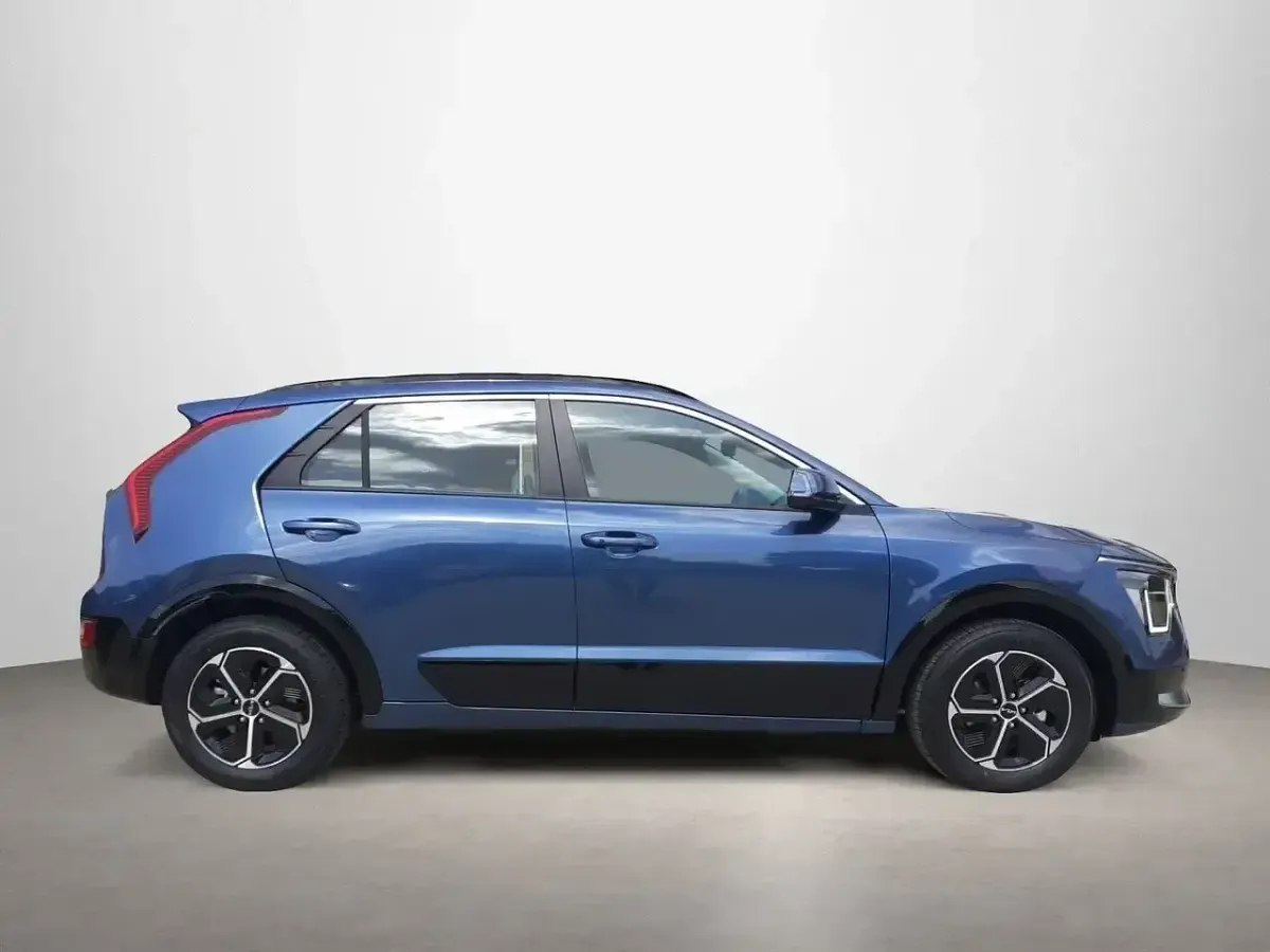 Usado Kia Niro 141 CV (103 kW) 2024 Azul SUV