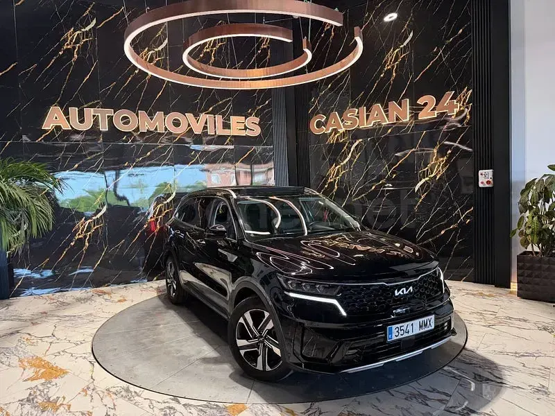 Usado Kia Sorento 215 CV (158 kW) 2024 Negro SUV