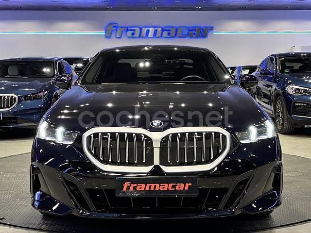 Usado BMW 520 Comfort Edition 197 CV (144 kW) 2024 Negro Berlina