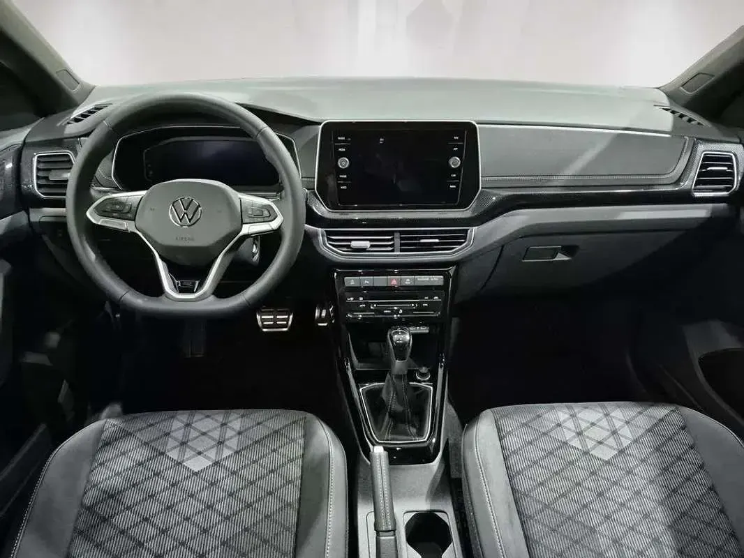 Usado VW T-Cross R-line 116 CV (85 kW) 2025 Gris SUV
