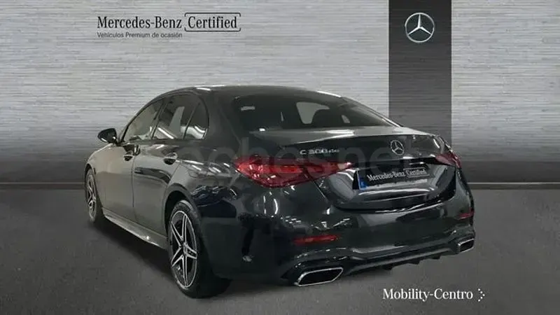 Usado Mercedes C300e AMG line 313 CV (230 kW) 2024 Gris Berlina