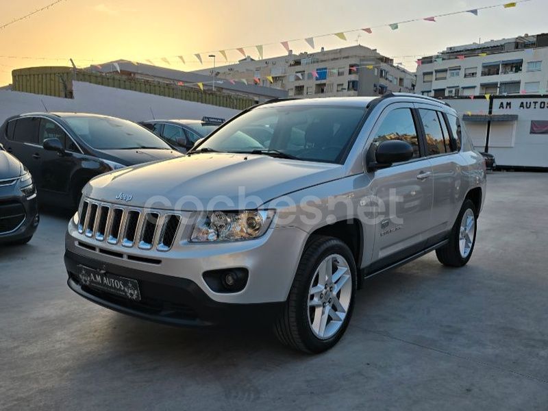 Gris / plata Usado 2012 Jeep Compass Limited SUV | 8450 € (Super precio) - Imagen 1/4