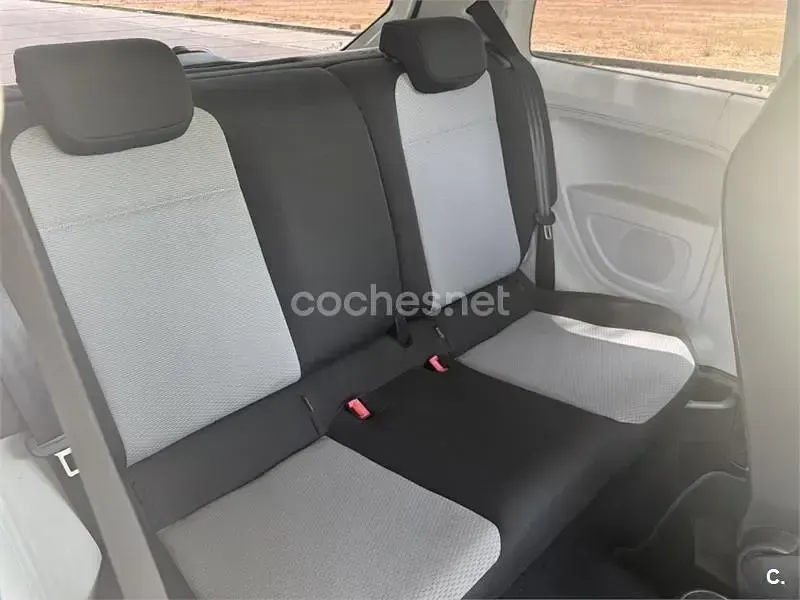 Usado Seat Mii Style 75 CV (55 kW) 2013 Beige Utilitario