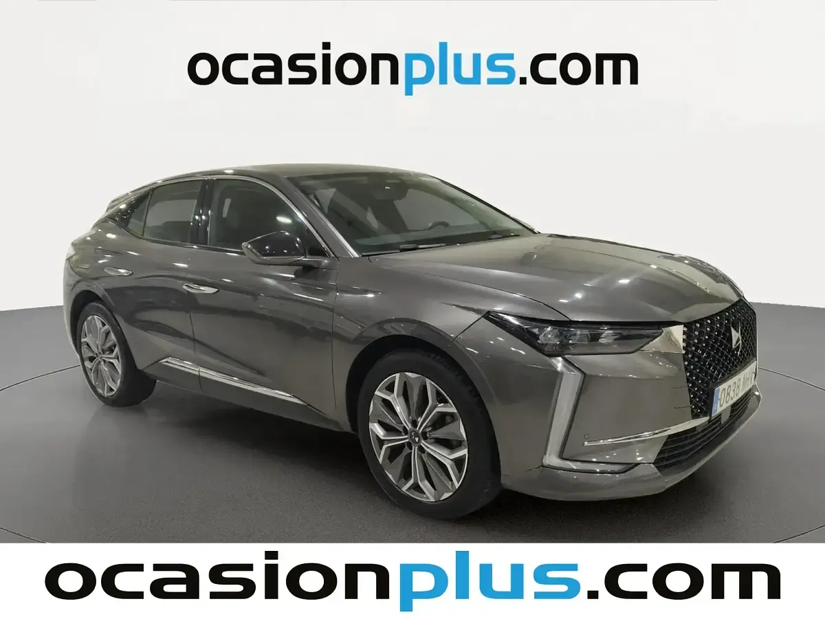 Usado DS Automobiles DS4 Trocadero 130 CV (95 kW) 2023 Gris SUV