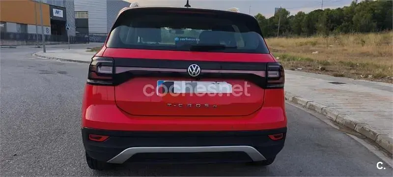 Usado VW T-Cross Sportline 115 CV (84 kW) 2019 Rojo SUV