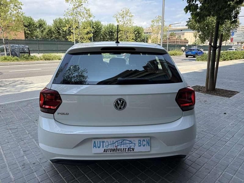 Usado VW Polo Advance 75 CV (55 kW) 2018 Blanco Utilitario