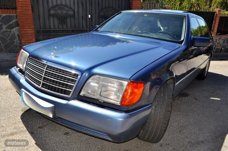 Usado Mercedes S420 280 CV (205 kW) 1993 Azul Berlina