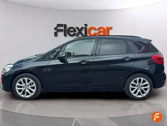 Usado BMW 218 150 CV (110 kW) 2019 Negro Familiar