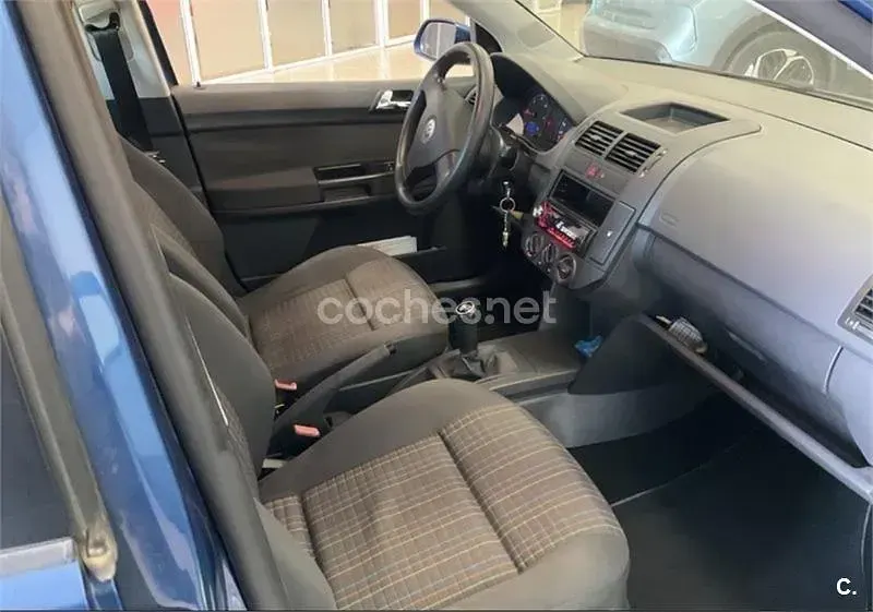 Usado VW Polo Edition 80 CV (58 kW) 2008 Azul Utilitario