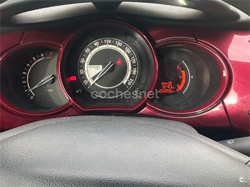 Usado Citroën C3 Live 68 CV (50 kW) 2015 Gris / plata Berlina