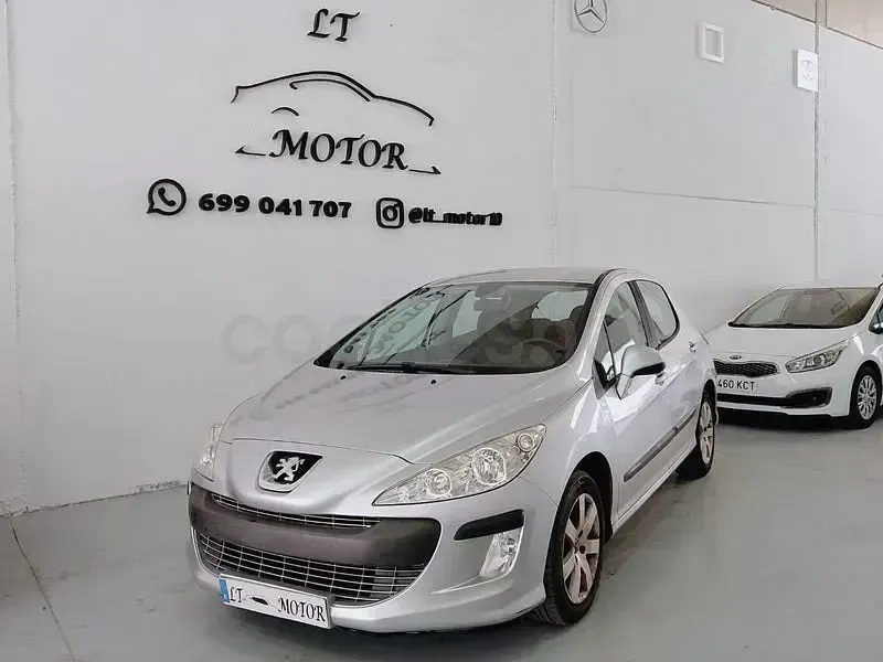 Usado Peugeot 308 Sport 120 CV (88 kW) 2008 Gris / plata Berlina