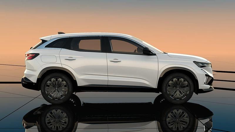 Nuevo Renault Austral Evolution 200 CV (147 kW) 2025 Gris SUV