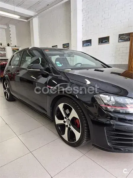 Usado VW Golf VII GTI 220 CV (161 kW) 2013 Negro Berlina