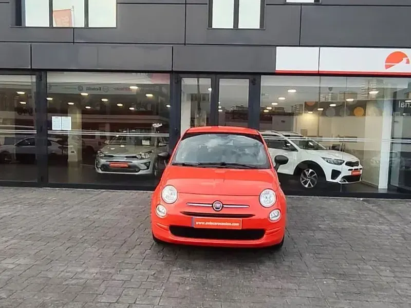 Usado Fiat 500 Club 70 CV (51 kW) 2023 Naranja Berlina