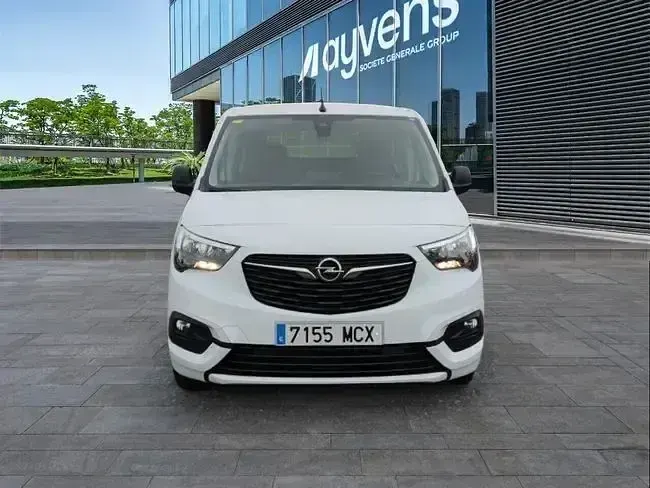Brugt Opel Combo Business Edition 102 HK (75 kW) 2022 Hvid MPV