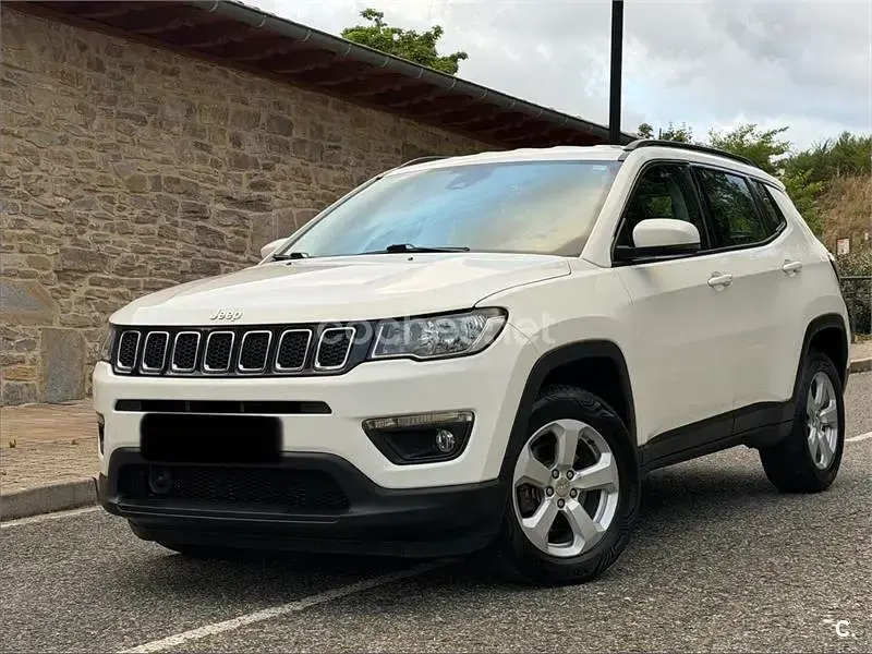 Usado Jeep Compass Longitude 140 CV (102 kW) 2018 Blanco SUV