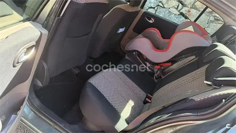 Usado Renault Mégane Authentique 100 CV (73 kW) 2006 Verde Berlina