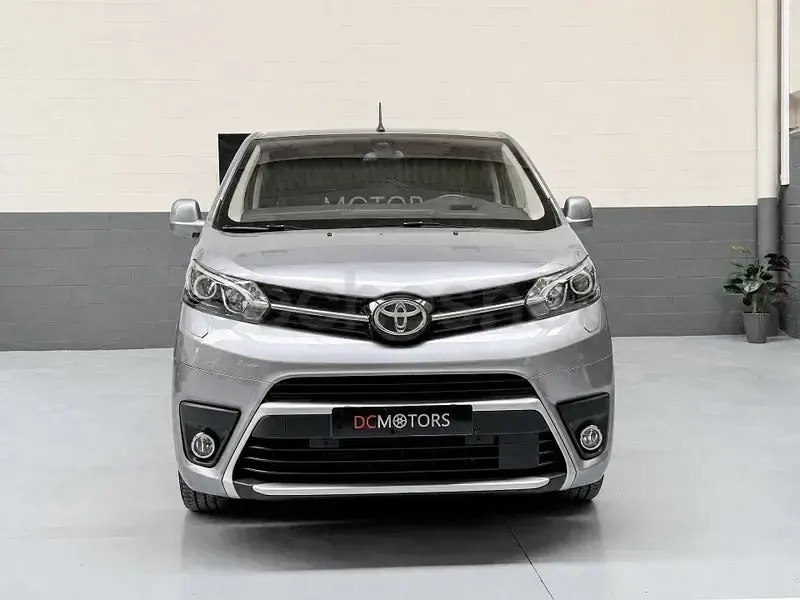 Usado Toyota Proace Verso Advance 150 CV (110 kW) 2020 Gris / plata Familiar