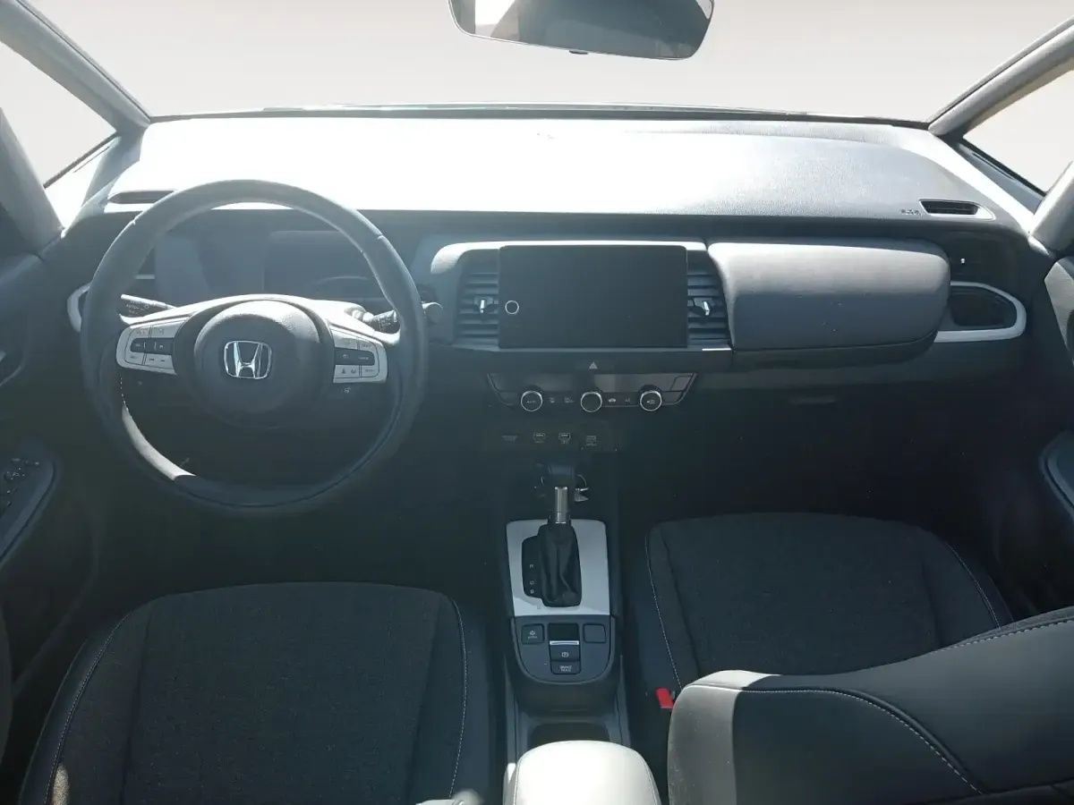 Usado Honda Jazz Advance 122 CV (89 kW) 2025 Blanco Utilitario