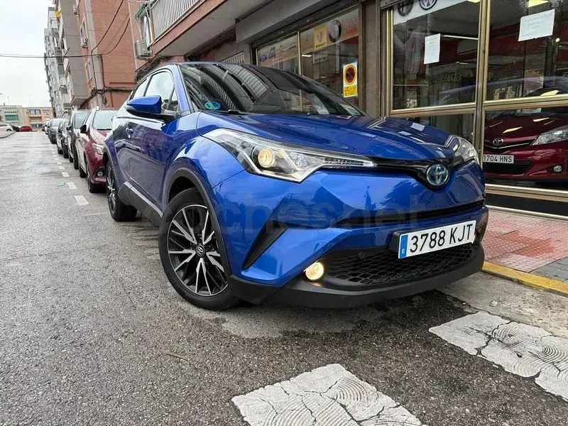 Usado Toyota C-HR Advance 122 CV (89 kW) 2018 Azul SUV
