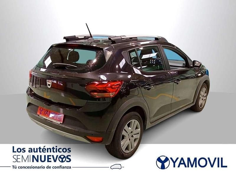 Usado Dacia Sandero Essentiel 101 CV (74 kW) 2022 Negro Utilitario