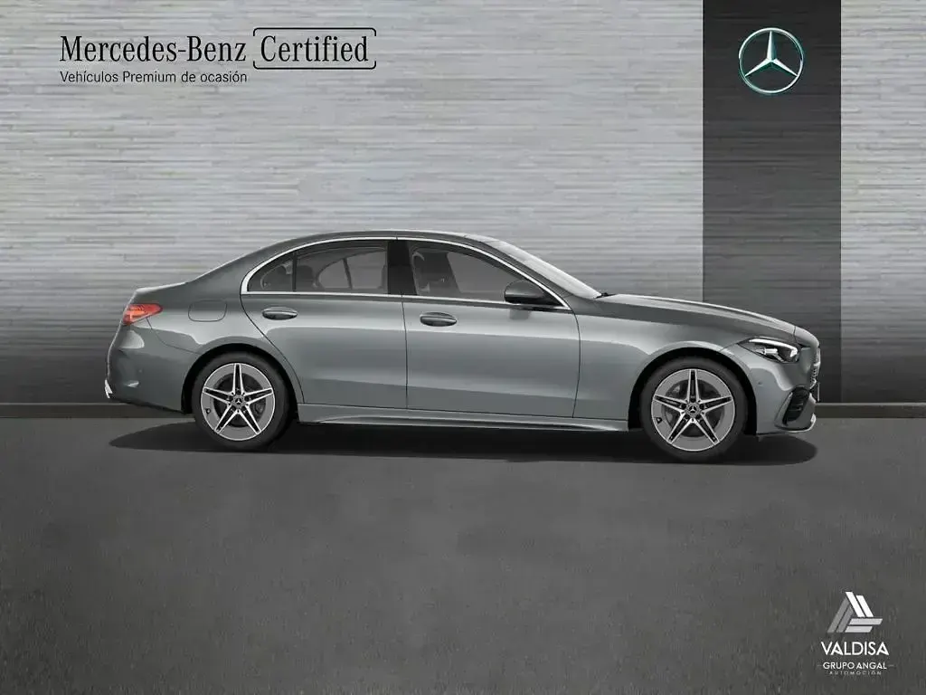 Usado Mercedes C300 313 CV (230 kW) 2025 Gris Berlina