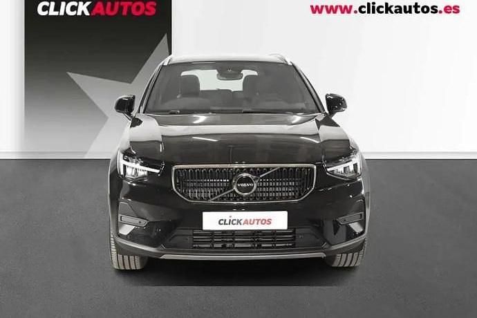 Usado Volvo XC40 Core 163 CV (119 kW) 2025 SUV