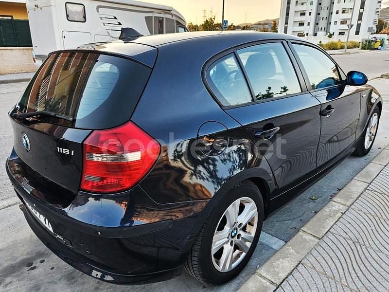 Usado BMW 118 143 CV (105 kW) 2007 Azul Utilitario