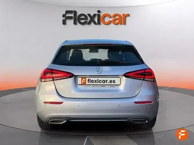 Usado Mercedes A220 190 CV (139 kW) 2019 Gris Berlina