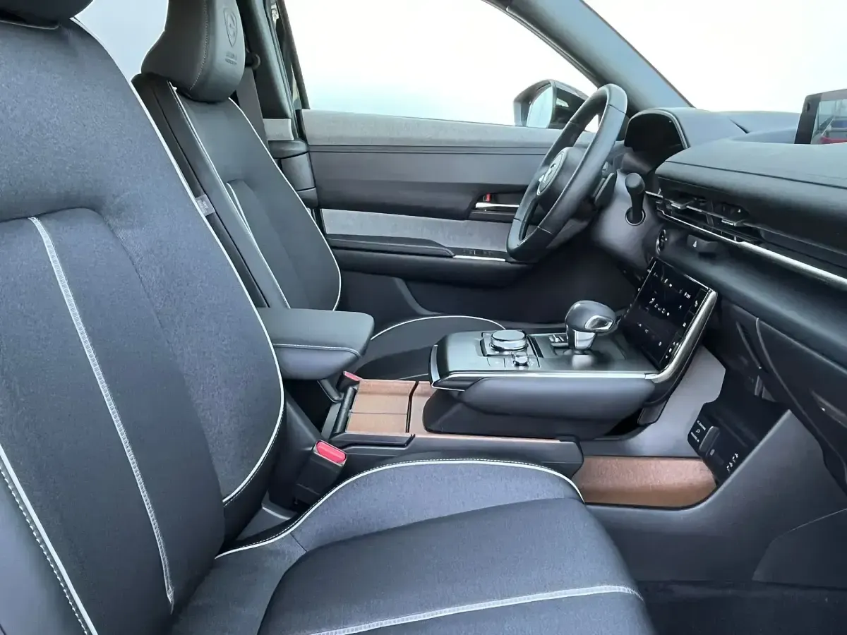 Usado Mazda MX30 Edition 170 CV (125 kW) 2023 Negro SUV