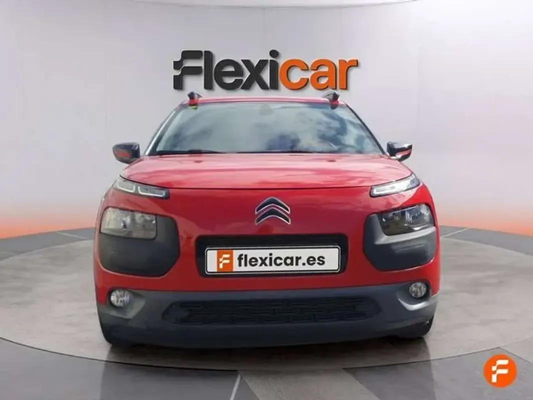 Usado Citroën C4 Cactus Feel 110 CV (80 kW) 2015 Rojo Utilitario