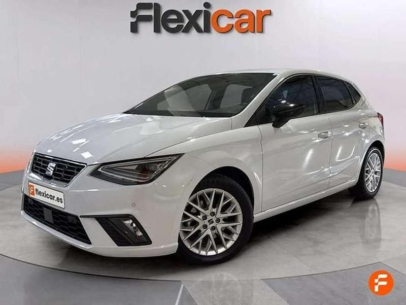 Usado Seat Ibiza FR 116 CV (85 kW) 2024 Blanco Berlina