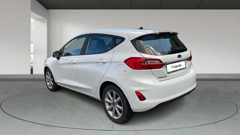Usado Ford Fiesta Trend+ 85 CV (62 kW) 2019 Blanco Utilitario