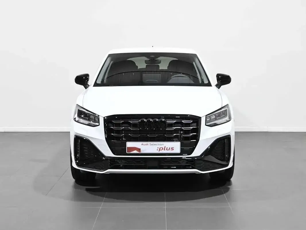 Nuevo Audi Q2 Sport 150 CV (110 kW) 2025 Blanco SUV