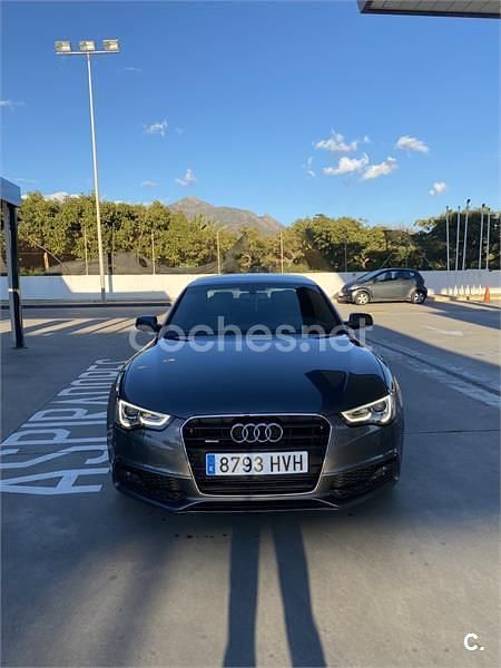 Usado Audi A5 S-Line 177 CV (130 kW) 2014 Gris / plata Coupe