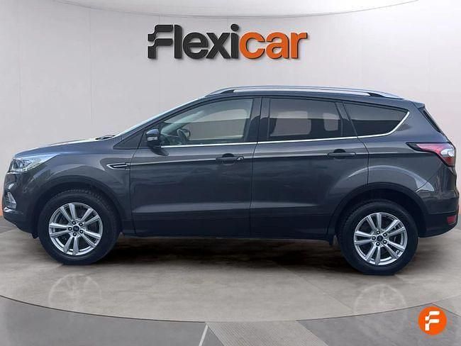 Usado Ford Kuga Trend+ 150 CV (110 kW) 2019 Gris SUV