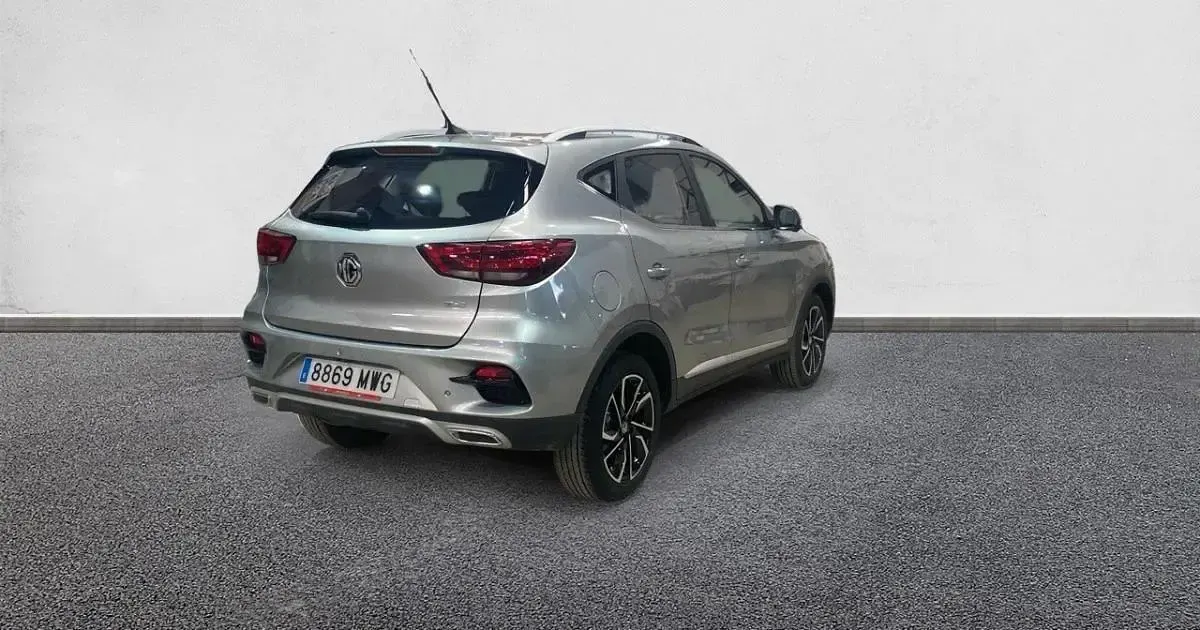Usado MG ZS Luxury 106 CV (77 kW) 2024 SUV