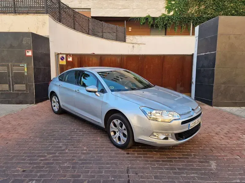 Usado Citroën C5 Exclusive 140 CV (102 kW) 2010 Gris / plata Berlina