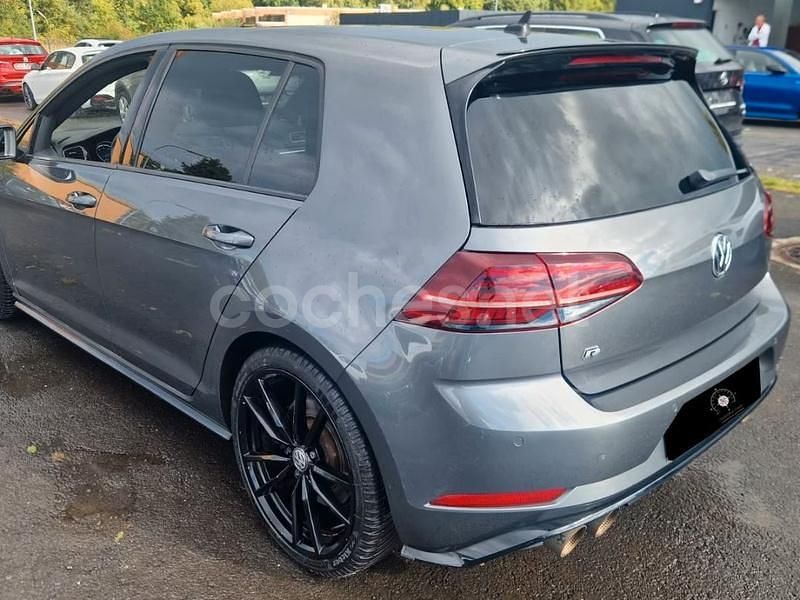 Usado VW Golf VII R 300 CV (220 kW) 2019 Gris / plata Berlina