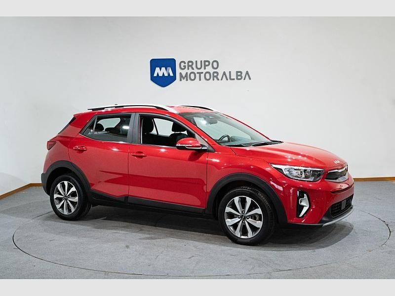 Usado Kia Stonic 100 CV (73 kW) 2024 Otro SUV