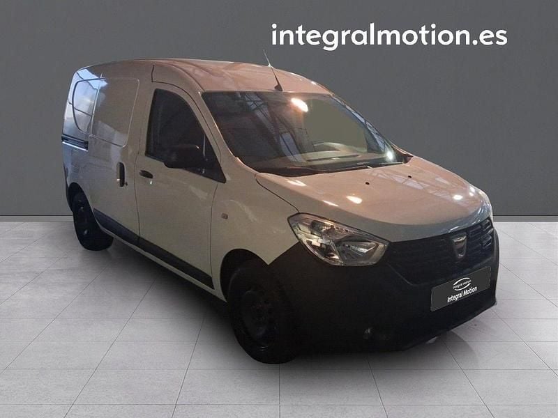 Usado Dacia Dokker 109 CV (80 kW) 2021 Blanco Monovolumen