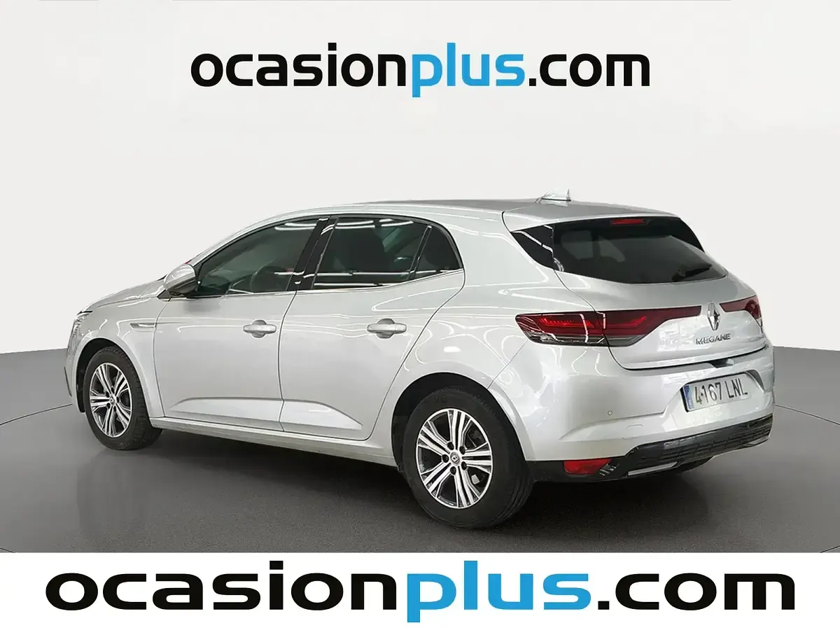 Usado Renault Mégane II Zen 140 CV (102 kW) 2021 Gris Berlina