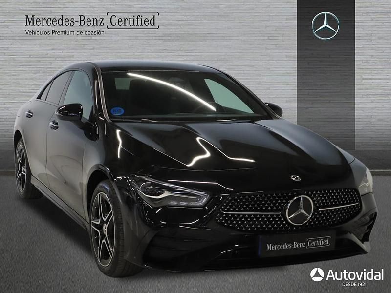 Usado Mercedes CLA250e AMG line 218 CV (160 kW) 2024 Negro Berlina