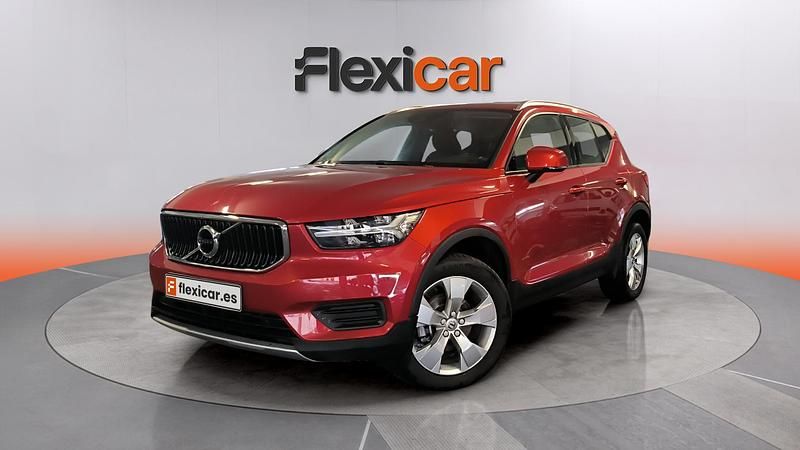Usado Volvo XC40 Momentum 150 CV (110 kW) 2019 Rojo SUV