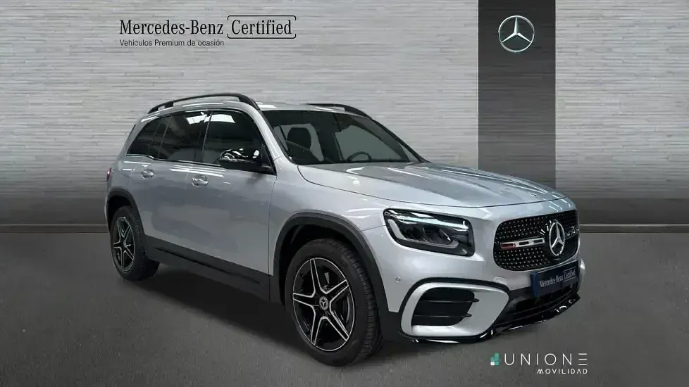 Usado Mercedes GLB200 150 CV (110 kW) 2025 Gris SUV
